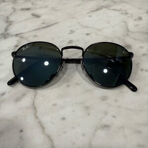 Ray-Ban “New Round” Sunglasses